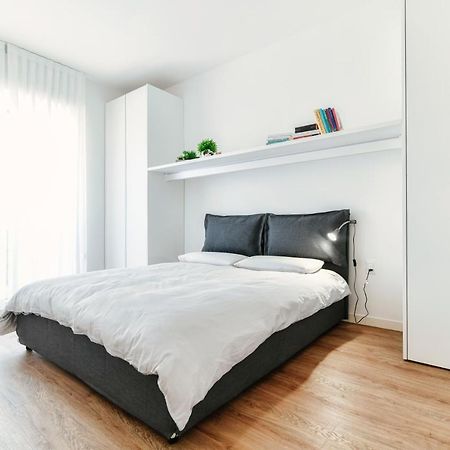 Joivy Superb Flat With Balcony Apartment Como Exterior photo